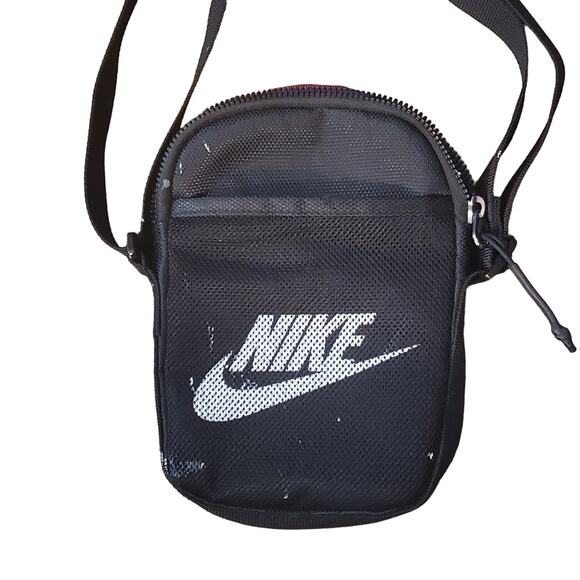 Nike Heritage Mini Cross Bag Saddlebag Small item Pouch Body Bag BA5871-010 - Picture 2 of 13